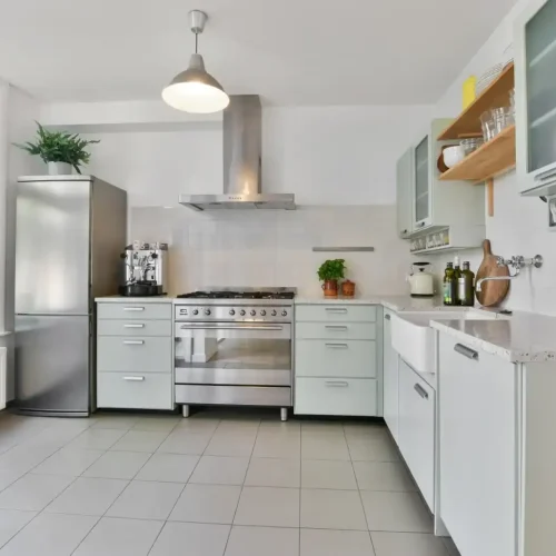 Prenga Pro Build Ltd - Kitchen (2)